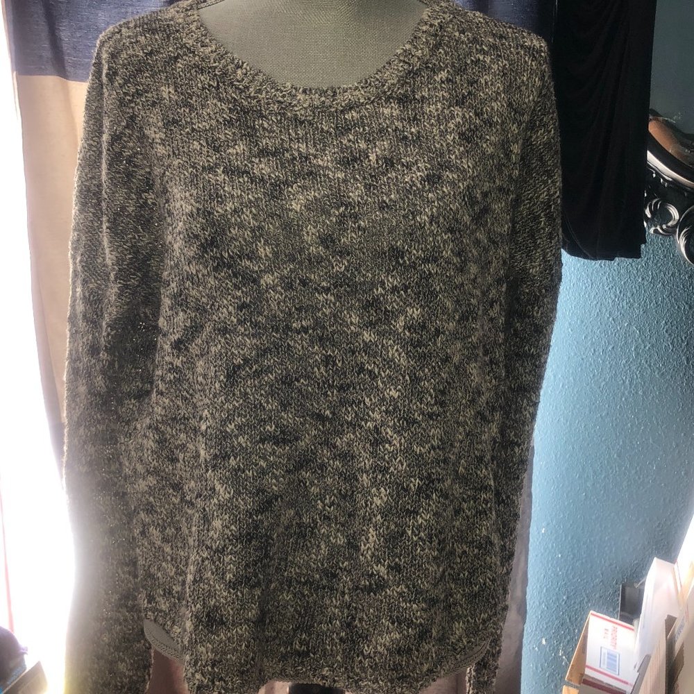 VINCE WOMEN'S SLOUCHY LINEN SWEATER SZ. SM - EUC